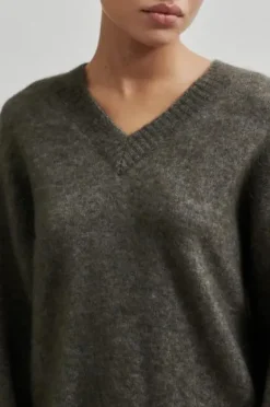 Brook neule v-neck, chocolate chip