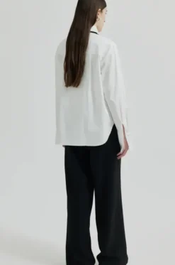 Daney paitapusero, white