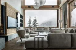 Exclusive Living in the Mountains