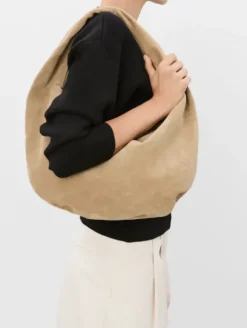 Flattered - Alva shoulder bag, suede sand