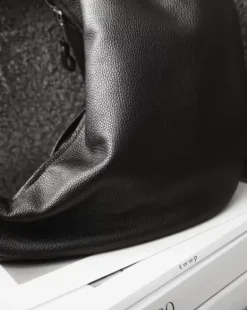 Flattered - Alva shoulder bag, black