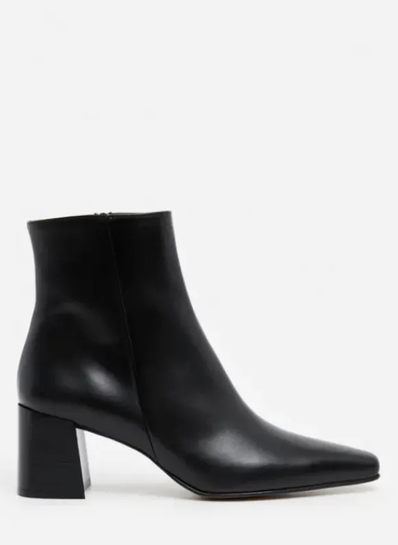 Flattered - Gill nilkkurit nahkaa, musta