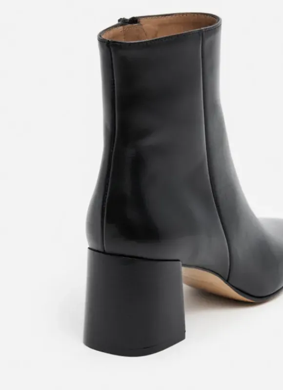 Flattered - Gill nilkkurit nahkaa, musta