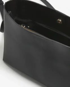 Flattered - Hedda grande handbag, black