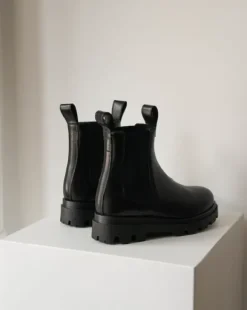 Flattered - Lill karvavuorelliset nilkkurit, musta