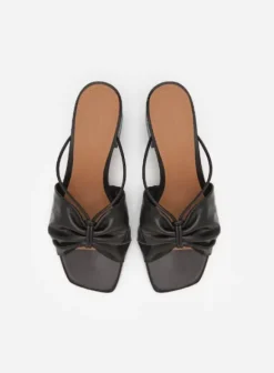 Flattered - Olivia pistokkaat, musta