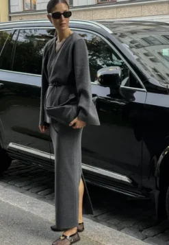 Gauhar - Merinovillainen hame, pebble