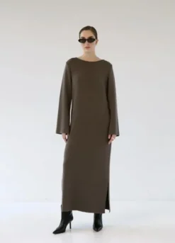 Gauhar - Merinovillainen neulemekko, coffee