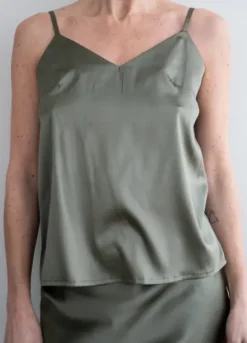 Gauhar - silkkitoppi v-neck, green