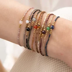 Iris rannekoru Black Onyx, gold