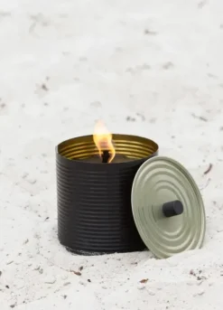 Kunstindustrien - Kansi ulkotulelle, Living by Heart