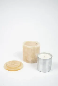 Mauro tuoksukynttilä marmorikupissa, cashmere