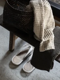 Nella vohvelipyyhe 50x70, taupe stripe