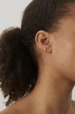 Pernille Corydon - Anemone Helix Piercing, kulta