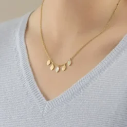 Pernille Corydon - Flake Necklace, hopea