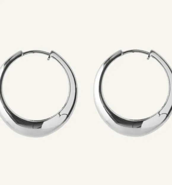 Pernille Corydon - Large Globe Huggies, hopea