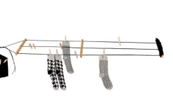 Pesuliisu - pyykkinaru mustalla narulla