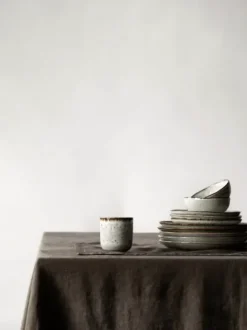 Pöytäliina pellavaa 145x270, taupe