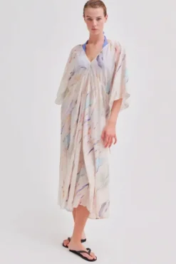 Second Female - Alex mekko, ivory cream