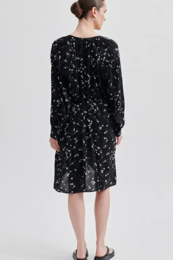 Second Female - Emote tunikamekko, black