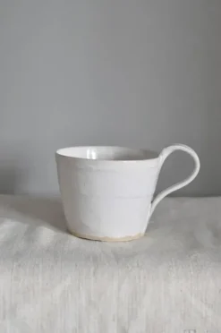 Tuias - Keraaminen muki M, valkoinen