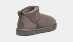 UGG - Classic ultra mini, grey
