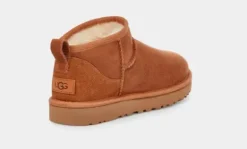 UGG - Classic ultra mini, kastanja