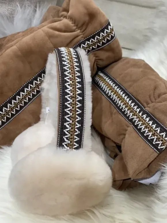 UGG - Tasman korvaläpät, luonnonvalkoinen/kastanja