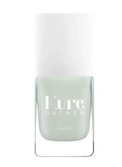 Viimeistele lookisi kauniilla Kure Bazaar kynsilakan sävyillä!