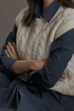 Vivian palmikkoneuleliivi, cream