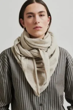 Warming neulehuivi, brazilian sand