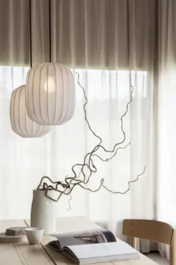 Watt&Veke - Prisma 25 kattovalaisin pellavaa, white