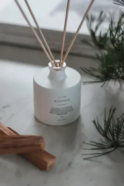 Woodness huonetuoksu 100ml